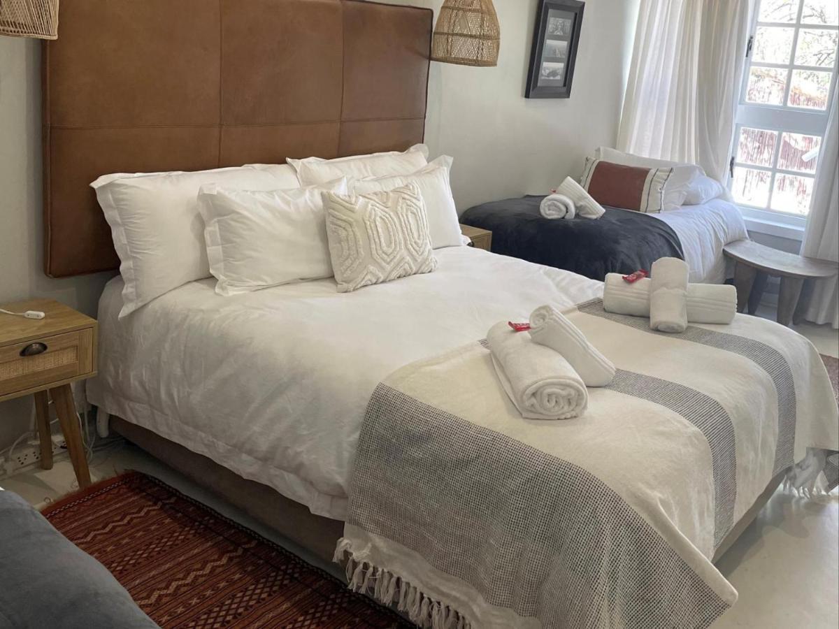 La Belle Guest House Bloemfontein Room photo